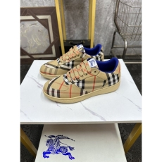 Burberry Low Shoes